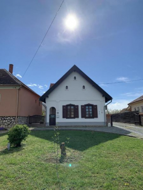 Tulipános vendégház